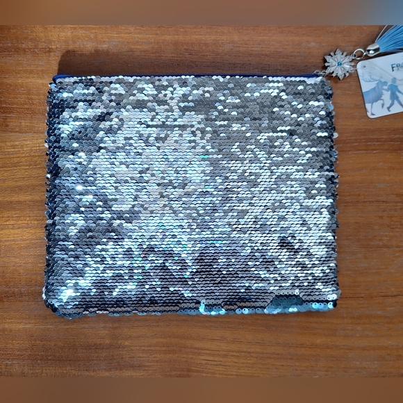 Disney Slippers Minnie Mouse Frozen Sequins Pencil Zip Pouch NEW Kid's Gift - Picture 4 of 9